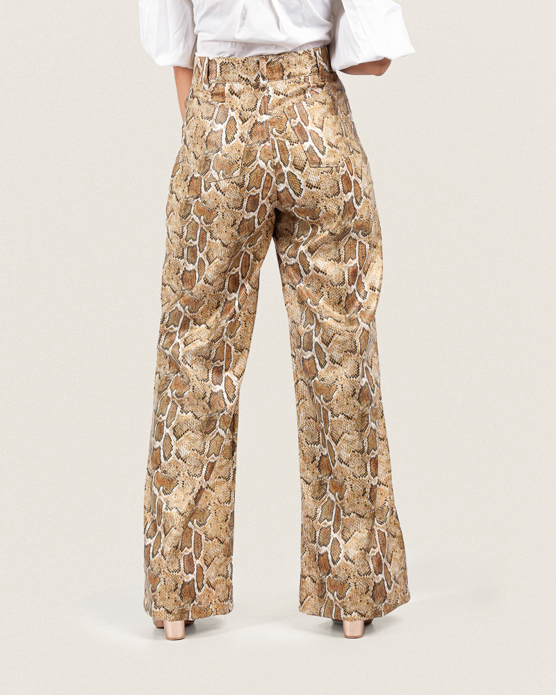 Pantalon_Emy_Needline-003